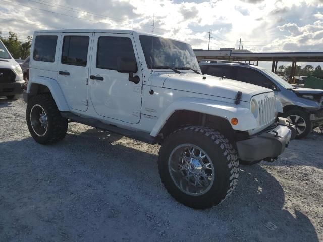 1C4BJWEG5CL176205 - 2012 JEEP WRANGLER U SAHARA 白色 照片 4