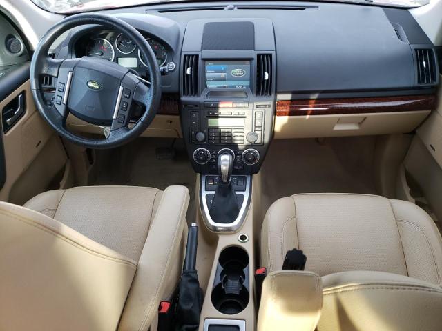 SALFT24N78H109404 - 2008 LAND ROVER LR2 HSE TECHNOLOGY RED photo 8