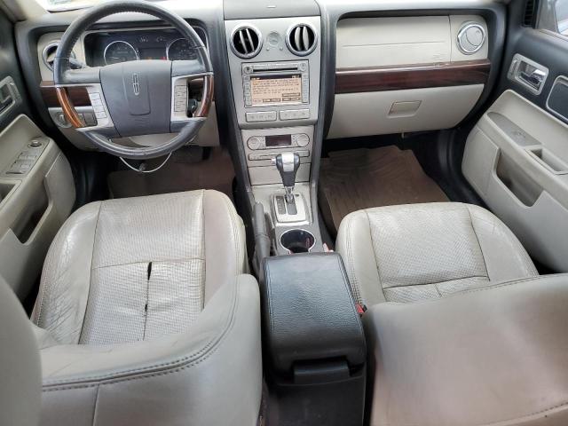 3LNHM28T09R610085 - 2009 LINCOLN MKZ WHITE photo 8