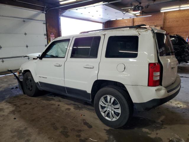 1C4NJPBB7GD507197 - 2016 JEEP PATRIOT SPORT 白色 照片 2