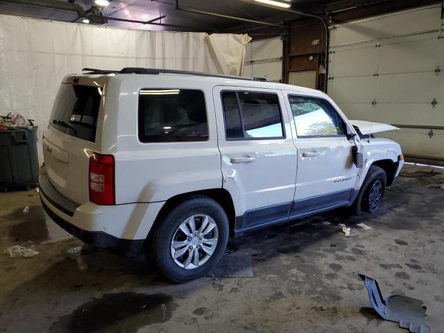 1C4NJPBB7GD507197 - 2016 JEEP PATRIOT SPORT 白色 照片 3