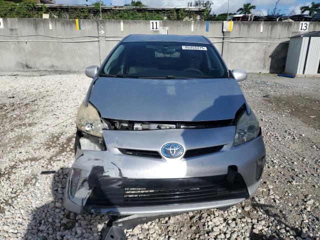 JTDKN3DUXD5575336 - 2013 TOYOTA PRIUS 银色 照片 5
