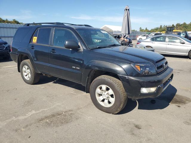 JTEBU14R648012118 - 2004 TOYOTA 4RUNNER SR5 BLACK photo 4