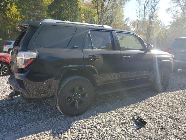 JTEBU5JR5E5198846 - 2014 TOYOTA 4RUNNER SR5 BLACK photo 3