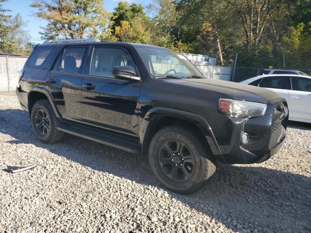 JTEBU5JR5E5198846 - 2014 TOYOTA 4RUNNER SR5 BLACK photo 4