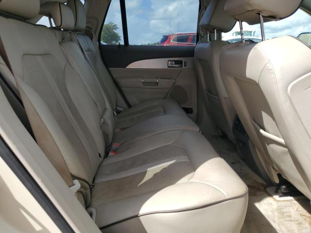 2LMDJ6JK8FBL21633 - 2015 LINCOLN MKX TAN photo 11