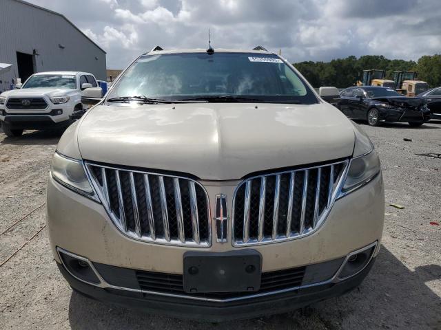 2LMDJ6JK8FBL21633 - 2015 LINCOLN MKX TAN photo 5