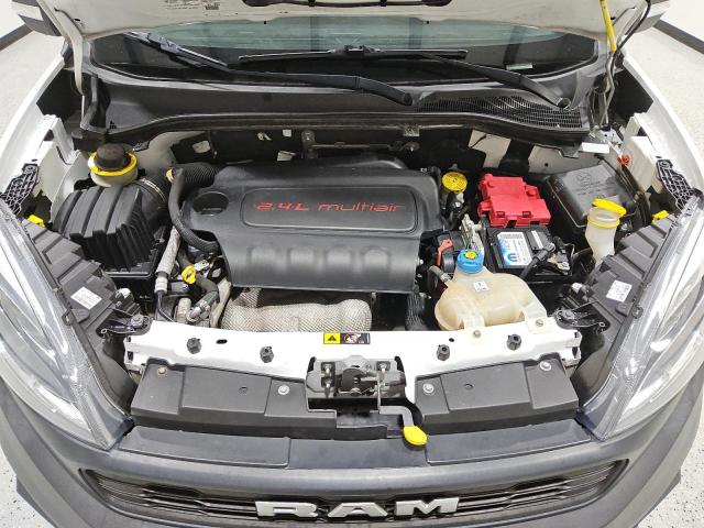 ZFBHRFABXL6P62932 - 2020 RAM PROMASTER CITY Белый фото 12