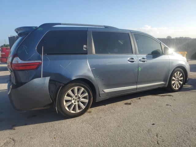 5TDYK3DC3FS644410 - 2015 TOYOTA SIENNA XLE GRAY photo 3