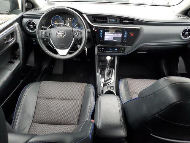 2T1BURHE4JC986545 - 2018 TOYOTA COROLLA L BLACK photo 8