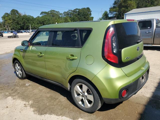 KNDJN2A29J7896826 - 2018 KIA SOUL 绿色 照片 2