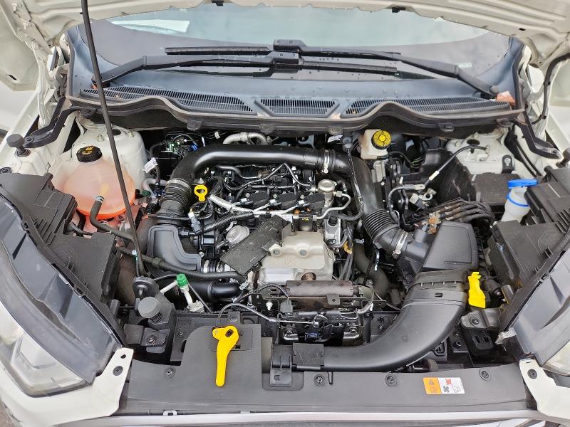 MAJ3S2GE0LC316186 - 2020 FORD ECOSPORT SE WHITE photo 11