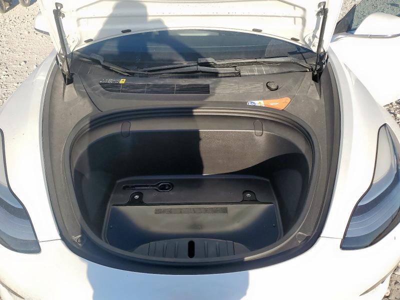 5YJ3E1EA6HF000216 - 2017 TESLA MODEL 3 WHITE photo 11