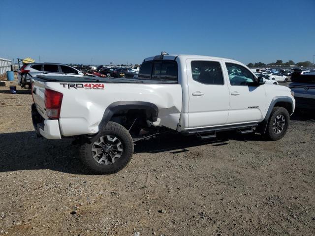 3TMDZ5BN6GM007815 - 2016 TOYOTA TACOMA DOUBLE CAB WHITE photo 3