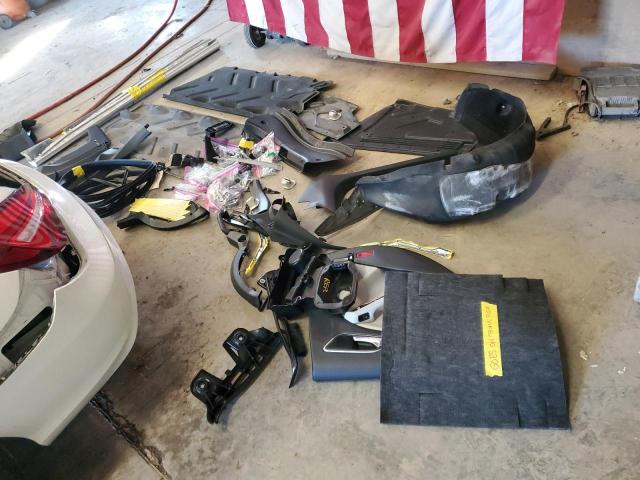 WDDSJ4GB6KN764273 - 2019 MERCEDES-BENZ CLA 250 4MATIC WHITE photo 12