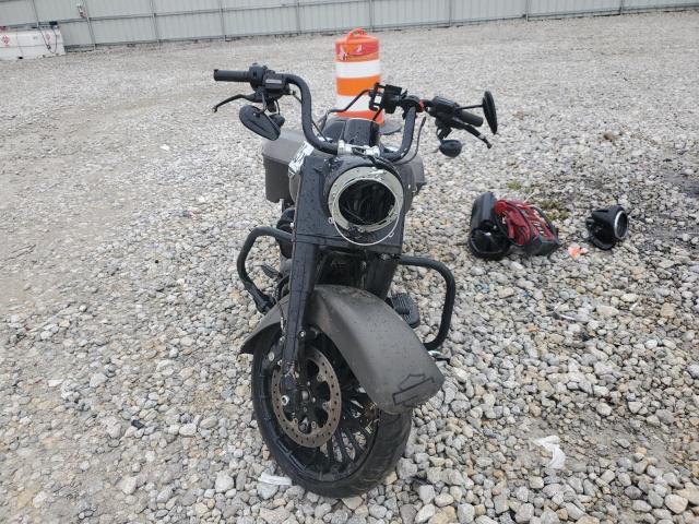 1HD1KVC1XJB683443 - 2018 HARLEY-DAVIDSON FLHRXS ნაცრისფერი ფოტო 2