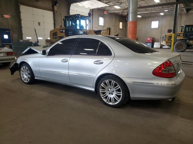 WDBUF87X88B327701 - 2008 MERCEDES-BENZ E 350 4MATIC SILVER photo 2