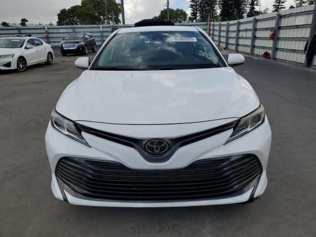 4T1B11HKXKU829554 - 2019 TOYOTA CAMRY L 白色 照片 5