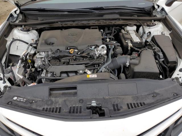 4T1G11BK7RU113199 - 2024 TOYOTA CAMRY SE NIGHT SHADE WHITE photo 11