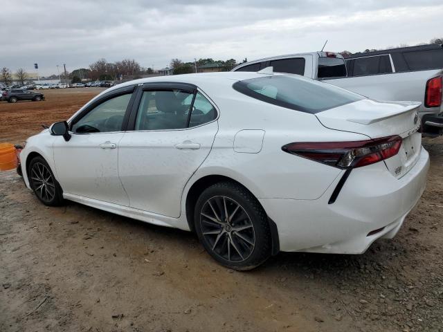 4T1G11BK7RU113199 - 2024 TOYOTA CAMRY SE NIGHT SHADE WHITE photo 2