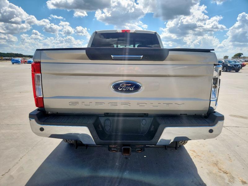 1FT7W2BT8HEE23939 - 2017 FORD F250 SUPER DUTY 棕色 照片 6