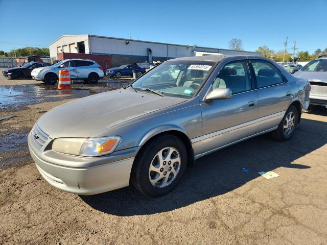 2001 TOYOTA CAMRY CE, 