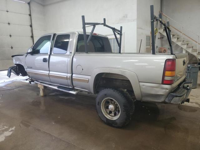 1GCHC29U91E158806 - 2001 CHEVROLET SILVERADO C2500 HEAVY DUTY BEIGE photo 2