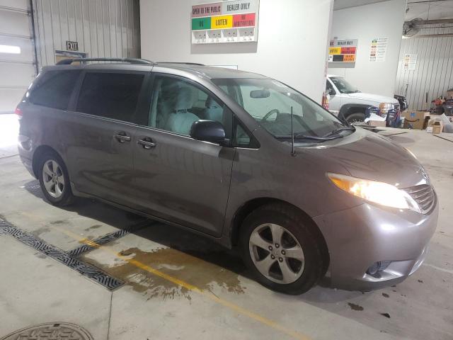 5TDKK3DC3BS073386 - 2011 TOYOTA SIENNA LE 灰色 照片 4