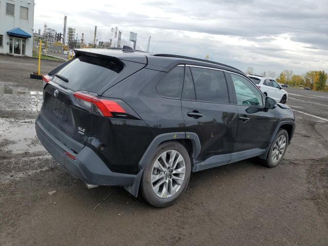 2T3R1RFV8PC341410 - 2023 TOYOTA RAV4 XLE Czarny zdjęcie 3