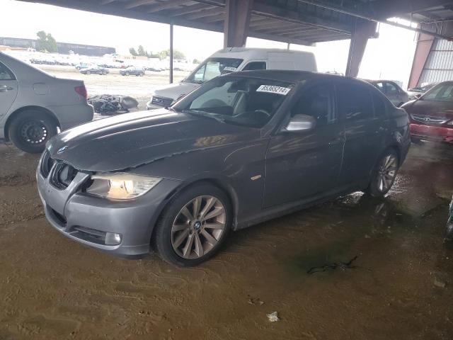 WBAPH5C53BF094190 - 2011 BMW 3 SERIES I SULEV CHARCOAL photo 1