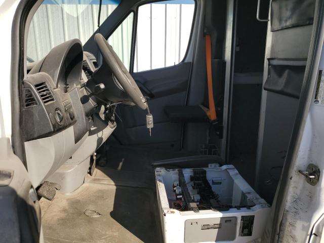 WD3PE8DE6E5897897 - 2014 MERCEDES-BENZ SPRINTER 2500 WHITE photo 7