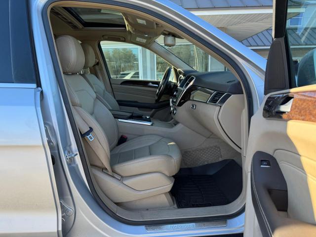 4JGDA5HB7CA078349 - 2012 MERCEDES-BENZ ML 350 4MATIC SILVER photo 5