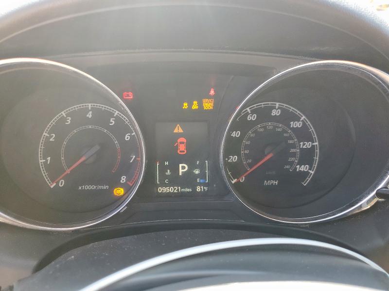 JA4APUAU0MU016653 - 2021 MITSUBISHI OUTLANDER ES WHITE photo 9