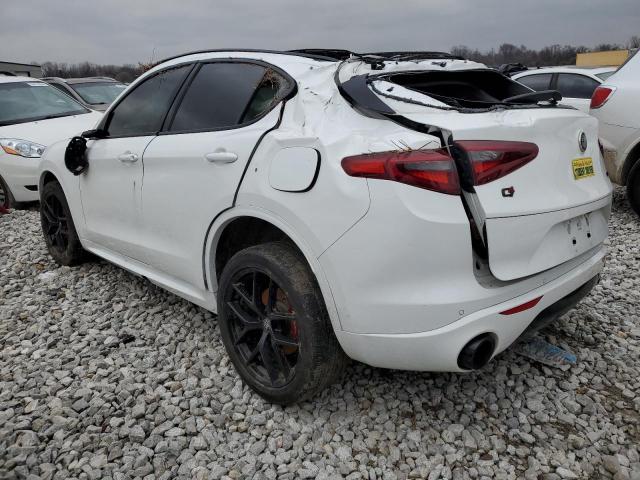 ZASPAKBN9L7C76793 - 2020 ALFA ROMEO STELVIO TI WHITE photo 2
