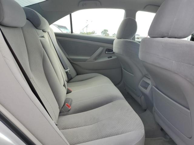 4T1BE46K89U364825 - 2009 TOYOTA CAMRY BASE SILVER photo 10