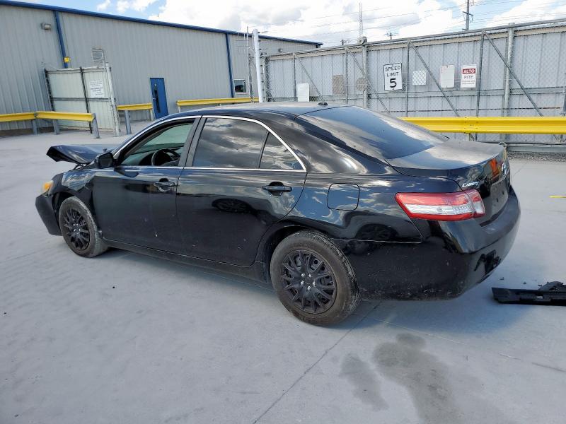 4T4BF3EK9AR032170 - 2010 TOYOTA CAMRY BASE Czarny zdjęcie 2