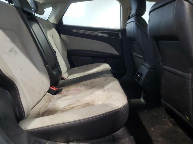 3FA6P0HD7KR249191 - 2019 FORD FUSION SE ვერცხლისფერი ფოტო 10