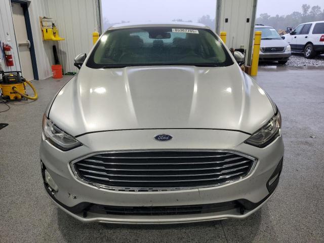 3FA6P0HD7KR249191 - 2019 FORD FUSION SE ვერცხლისფერი ფოტო 5