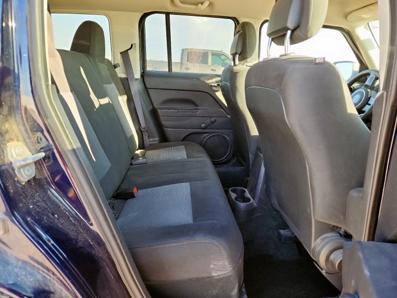 1C4NJPBA3HD211201 - 2017 JEEP PATRIOT SPORT Blau Foto 11