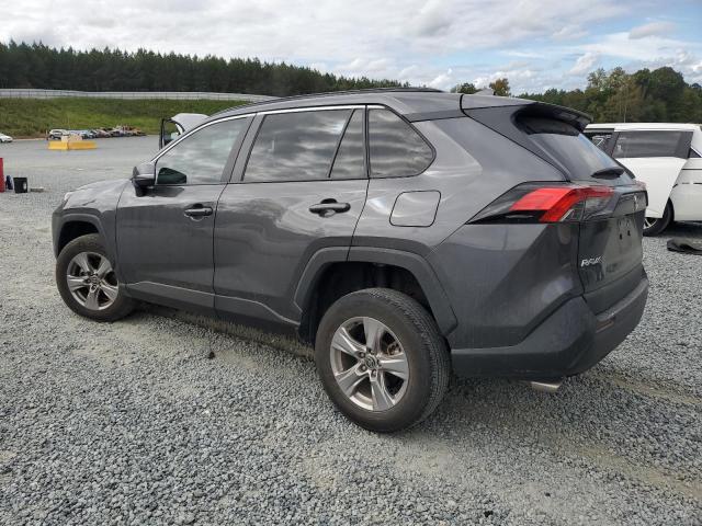 2T3W1RFV3PC231769 - 2023 TOYOTA RAV4 XLE Grau Foto 2