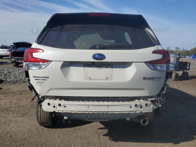 JF2SKASC2KH443854 - 2019 SUBARU FORESTER LIMITED Белый фото 6