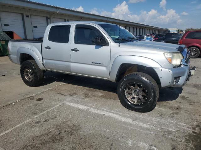 3TMLU4EN0DM106383 - 2013 TOYOTA TACOMA DOUBLE CAB SILVER photo 4