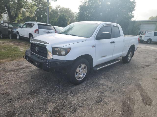 5TFRV54157X018326 - 2007 TOYOTA TUNDRA DOUBLE CAB SR5 WHITE photo 2
