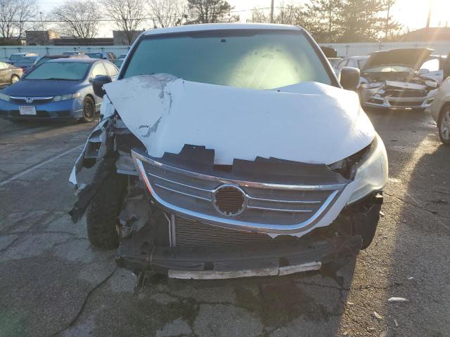 2C4RVAAG6CR120616 - 2012 VOLKSWAGEN ROUTAN S თეთრი ფოტო 5