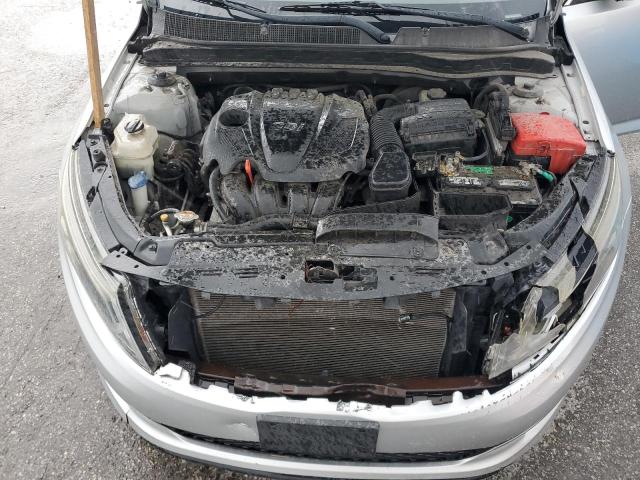 5XXGM4A78FG460794 - 2015 KIA OPTIMA LX SILVER photo 11