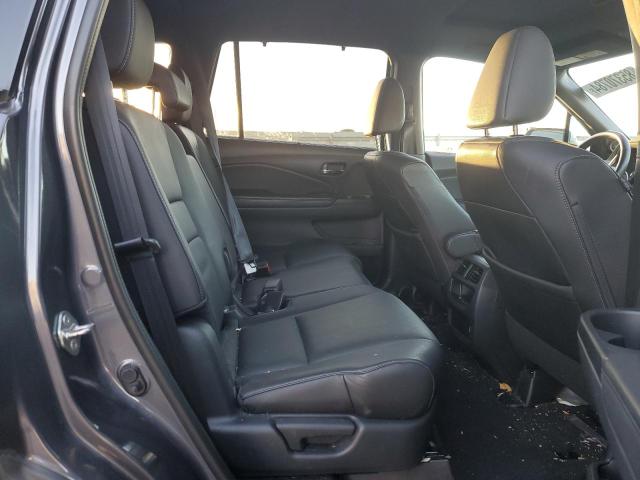 5FNYF8H58KB017231 - 2019 HONDA PASSPORT EXL GRAY photo 11