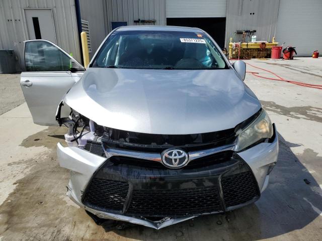 4T1BF1FK9FU095502 - 2015 TOYOTA CAMRY LE SILVER photo 5