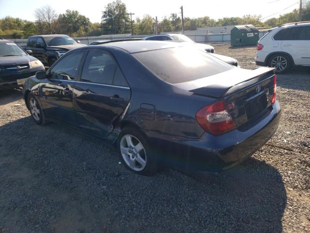4T1BA32K44U502011 - 2004 TOYOTA CAMRY SE BLUE photo 2