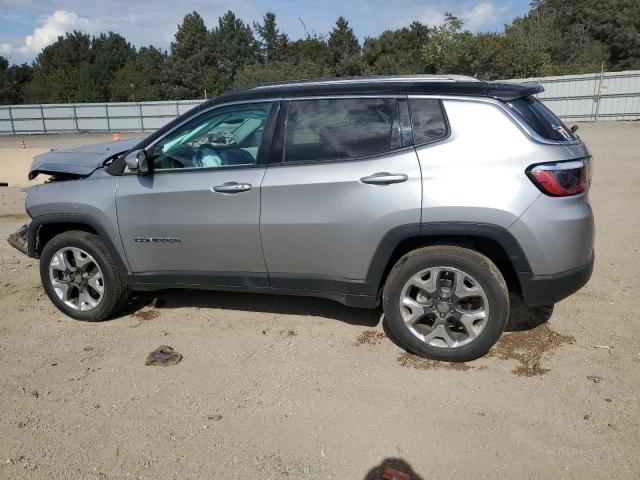 3C4NJDCB5MT541206 - 2021 JEEP COMPASS LIMITED Argent photo 2