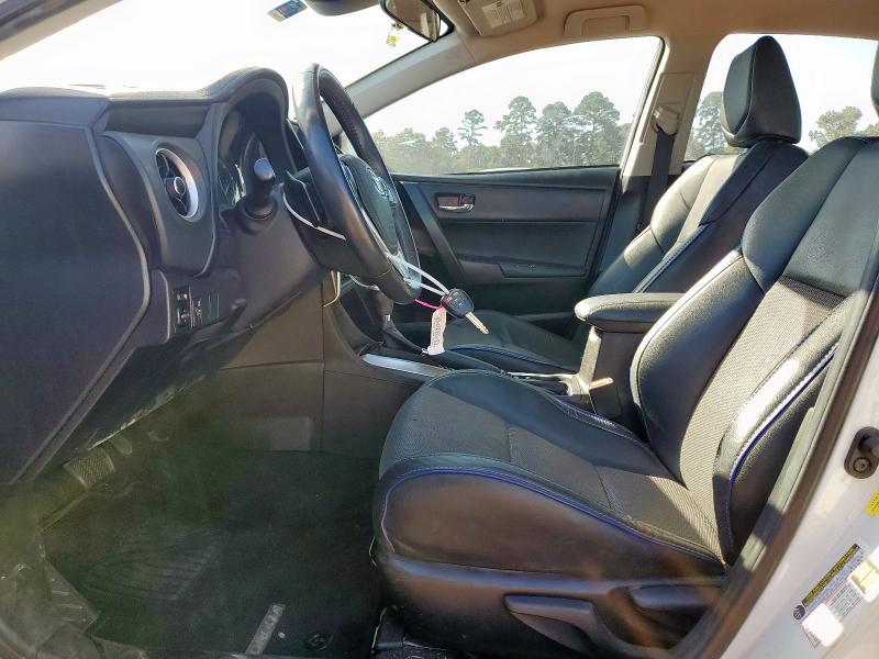 5YFBURHE4JP784045 - 2018 TOYOTA COROLLA L WHITE photo 7